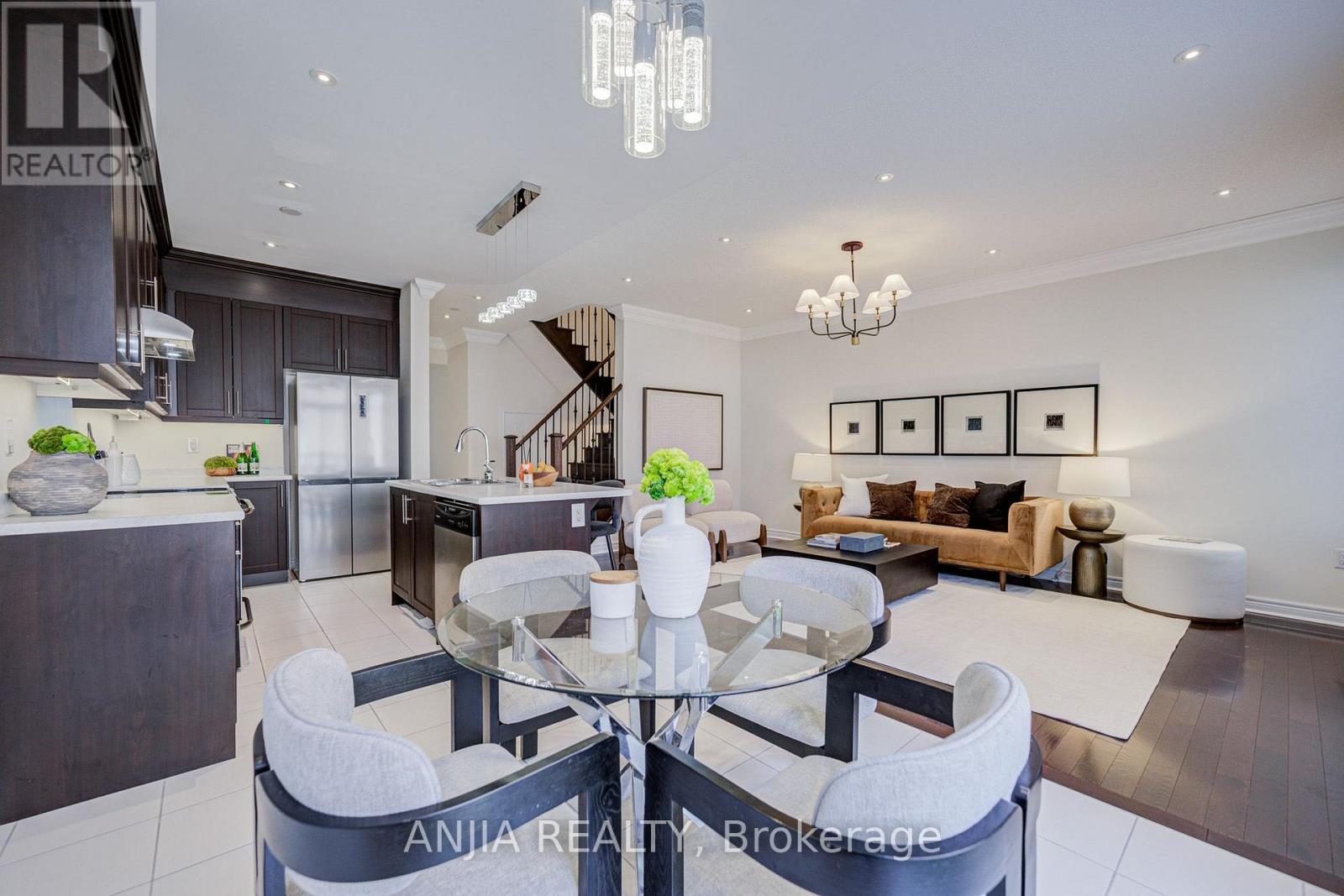 205 Harbord Street, Markham, Ontario  L6C 0X3 - Photo 24 - N13752906
