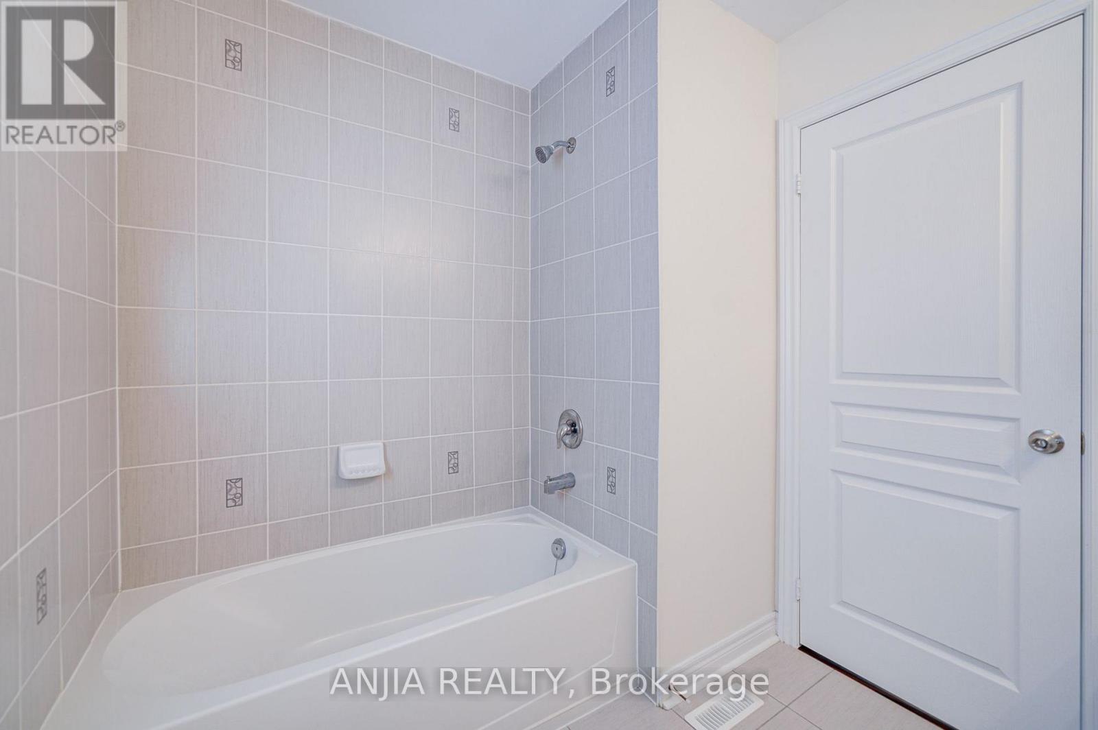 205 Harbord Street, Markham, Ontario  L6C 0X3 - Photo 40 - N13752906