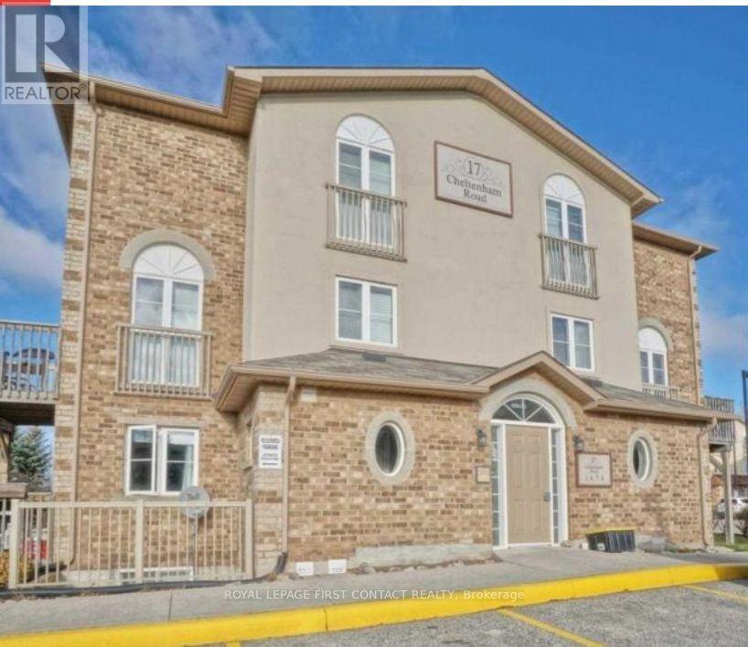 6 - 17 Cheltenham Road, Barrie (Georgian Drive), Ontario  L4M 0E7 - Photo 1 - S13752956