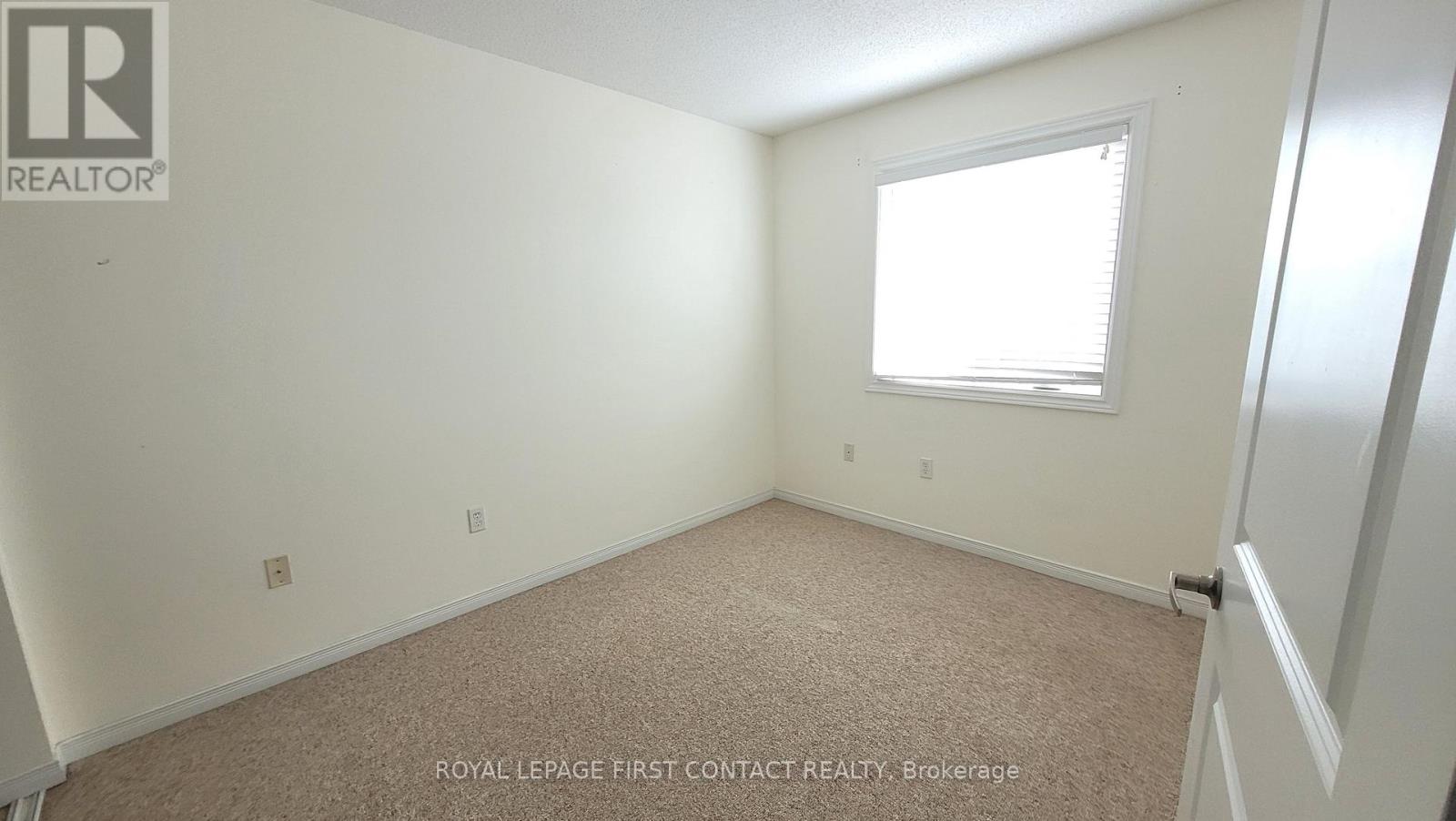 6 - 17 Cheltenham Road, Barrie (Georgian Drive), Ontario  L4M 0E7 - Photo 14 - S13752956