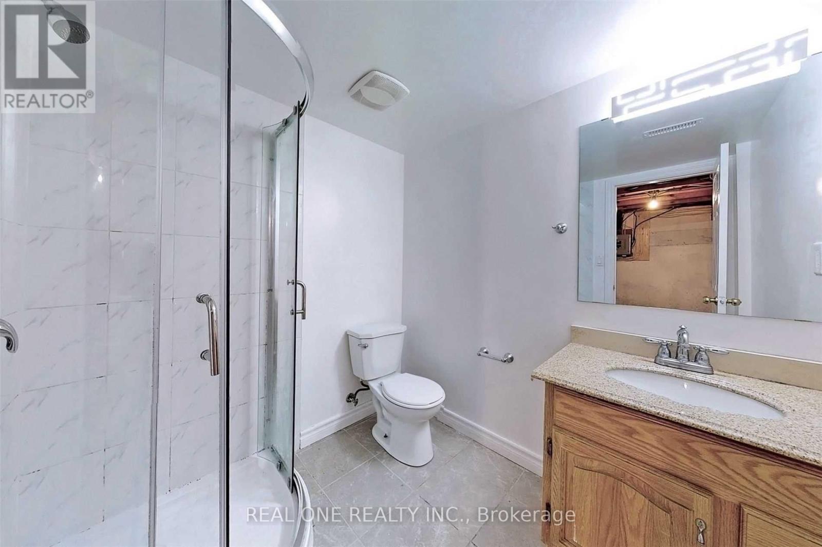 349 Horsham Avenue, Toronto, Ontario  M2R 1G8 - Photo 13 - C13507004