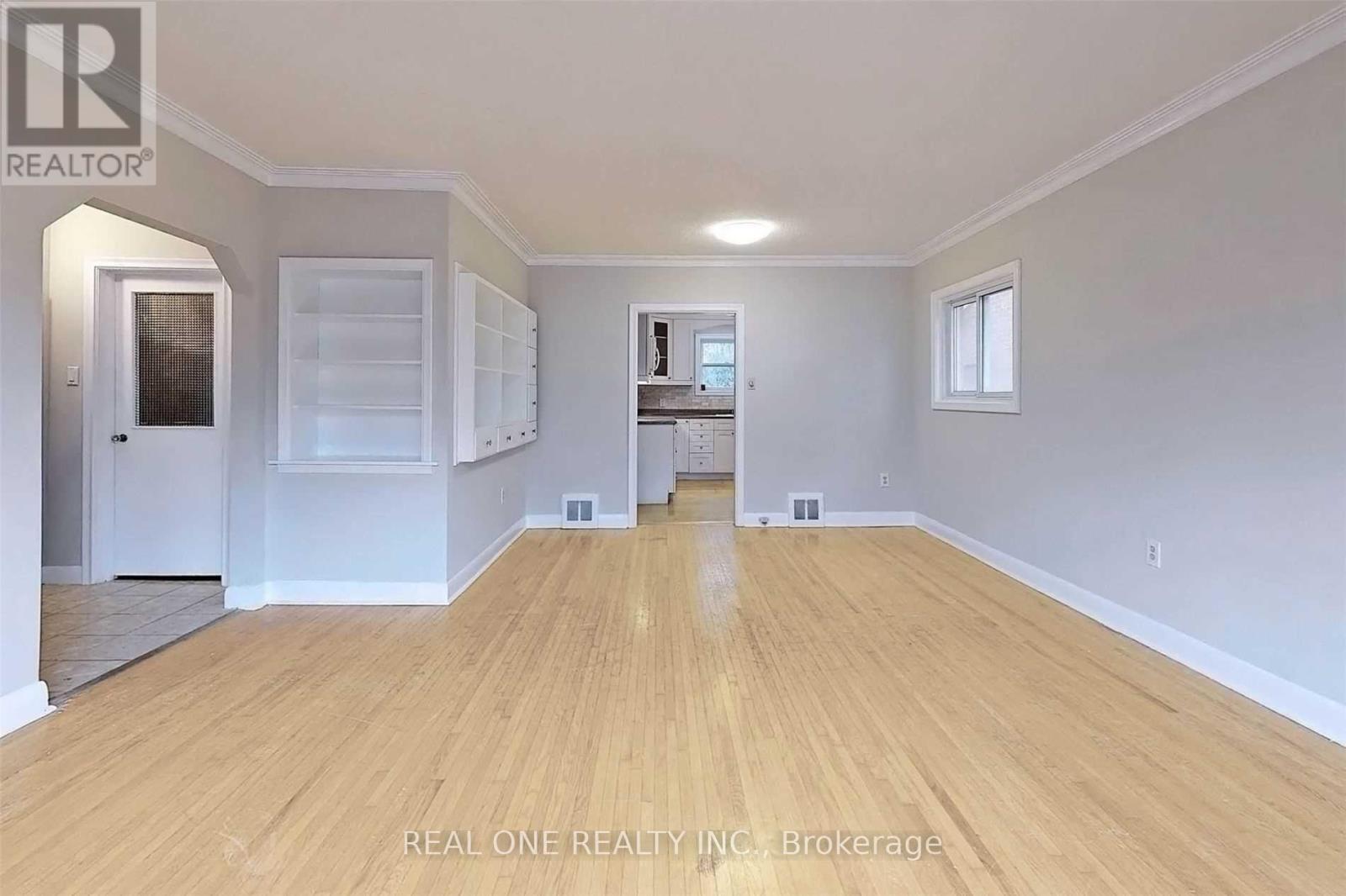 349 Horsham Avenue, Toronto, Ontario  M2R 1G8 - Photo 3 - C13507004