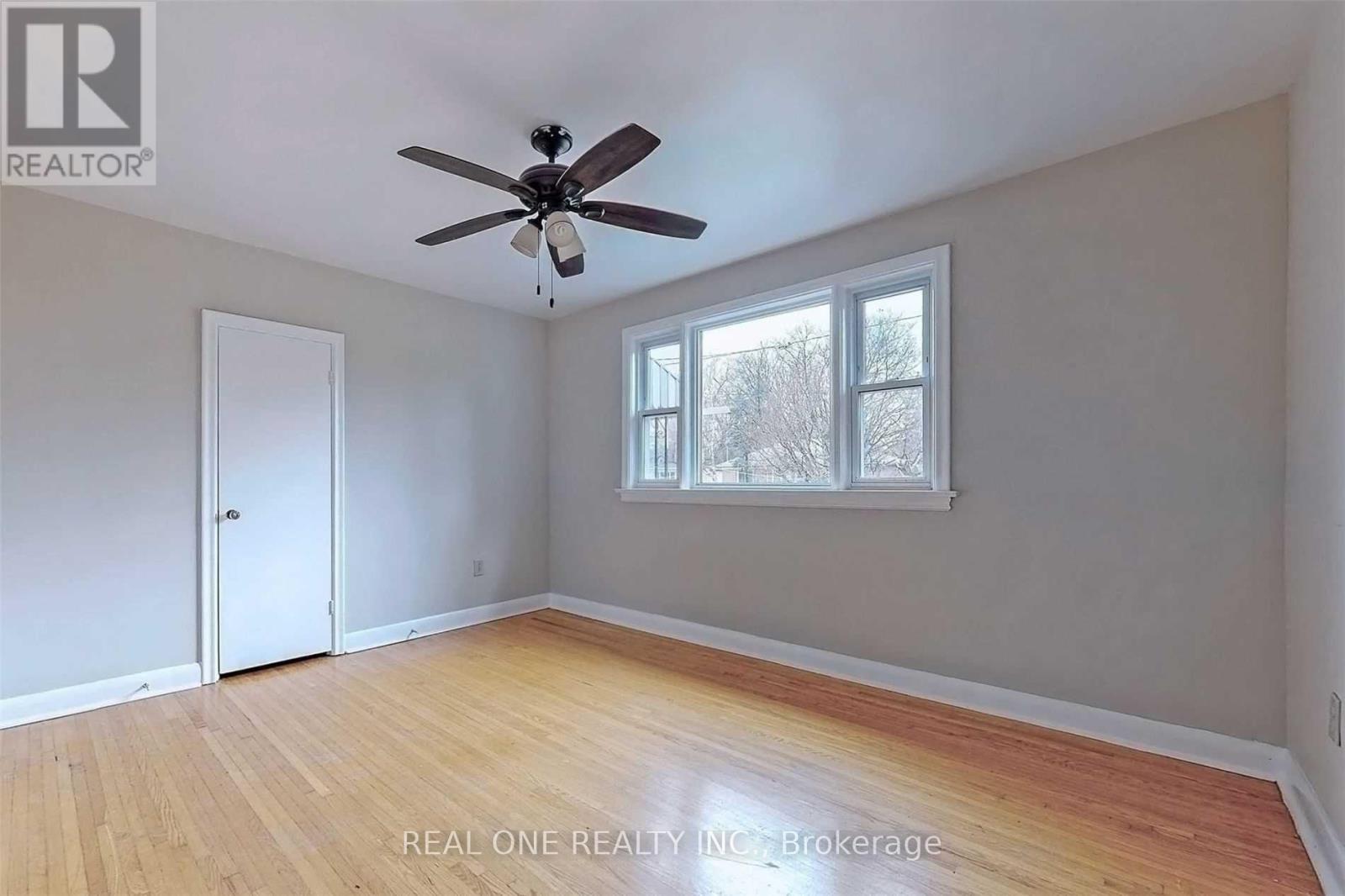 349 Horsham Avenue, Toronto, Ontario  M2R 1G8 - Photo 8 - C13507004