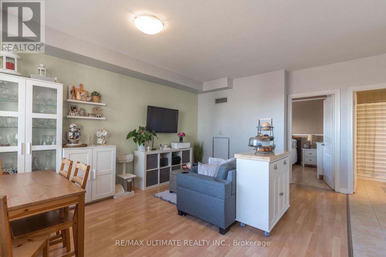 406 - 1415 Lawrence Avenue W, Toronto, Ontario  M6L 1A9 - Photo 6 - W13752830
