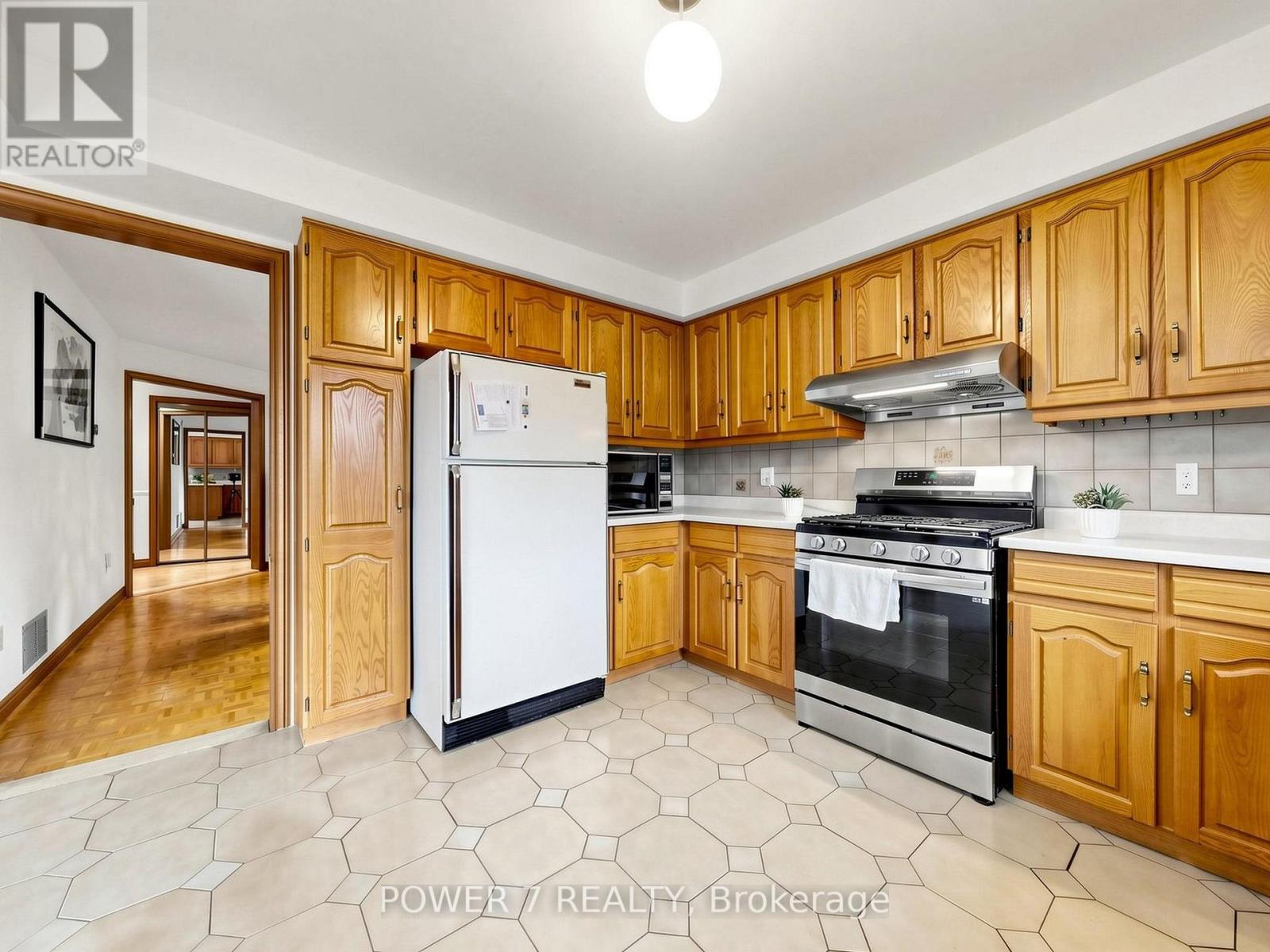 30 Black Cherry Drive, Markham, Ontario  L3P 4L7 - Photo 16 - N13747154