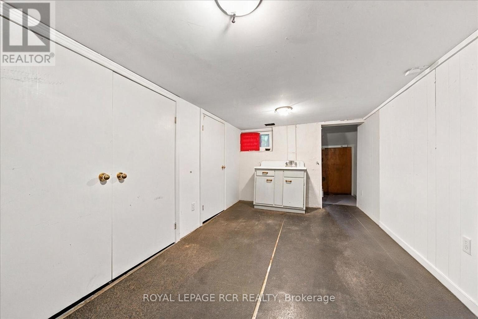 966 Shaw Street, Toronto, Ontario  M6G 3M7 - Photo 24 - W13752836