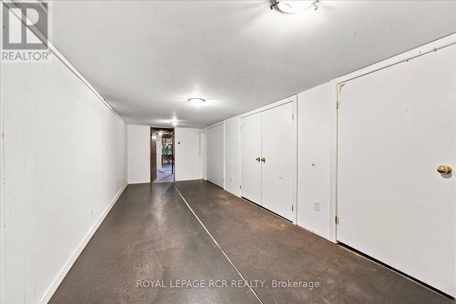 966 Shaw Street, Toronto, Ontario  M6G 3M7 - Photo 25 - W13752836