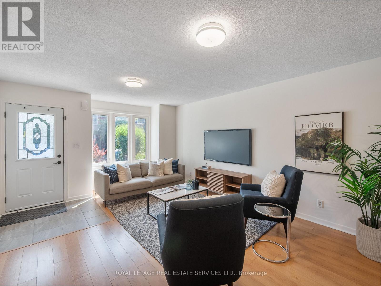 346 Indian Road Crescent, Toronto, Ontario  M6P 2H1 - Photo 6 - W13752852