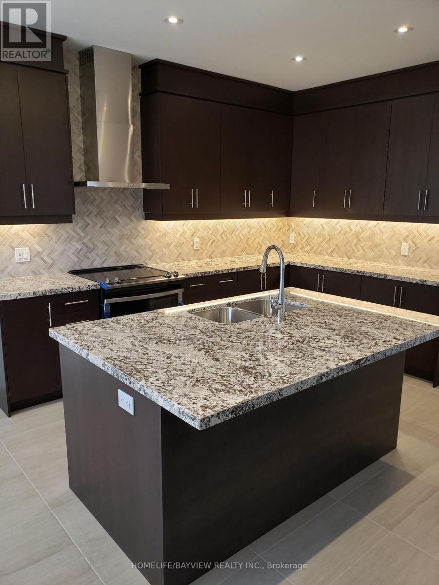 4169 Hillsborough Crescent, Oakville, Ontario  L6H 3P9 - Photo 7 - W13752862
