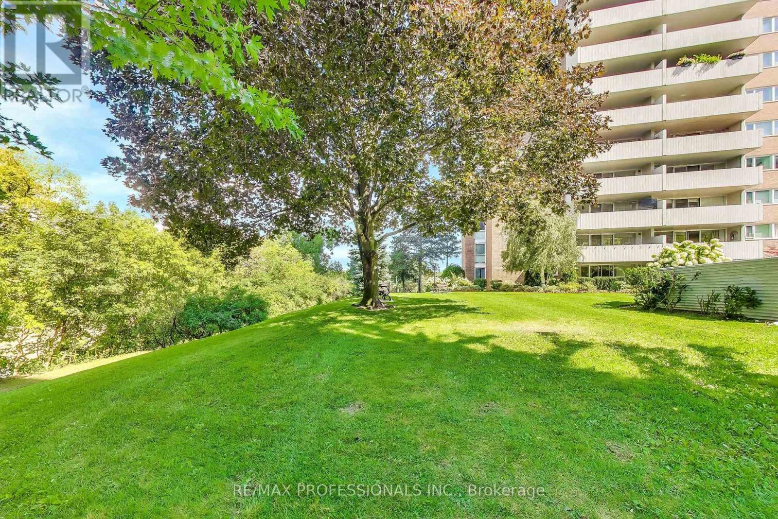 207 - 260 Scarlett Road, Toronto, Ontario  M6N 4X6 - Photo 36 - W13752992