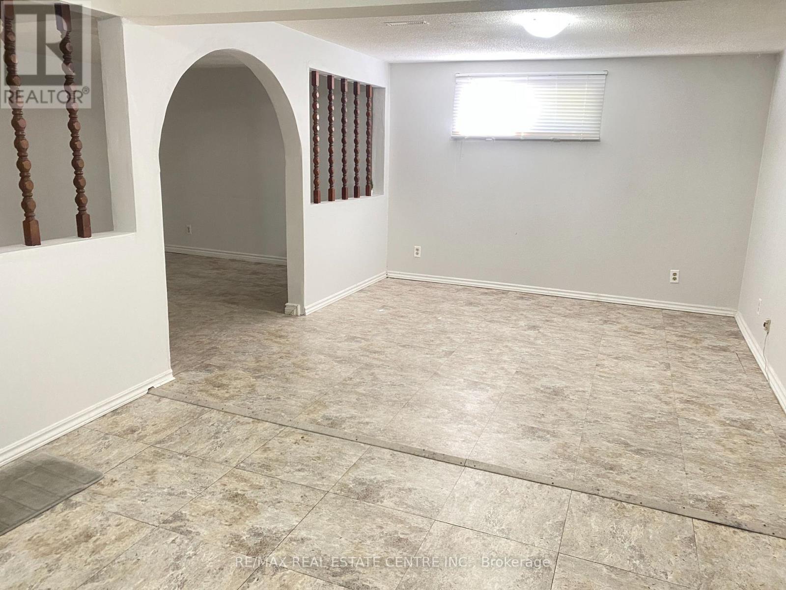 125 Rutherford Road N, Brampton, Ontario L6V 2J4 - Photo 8 - W13748996