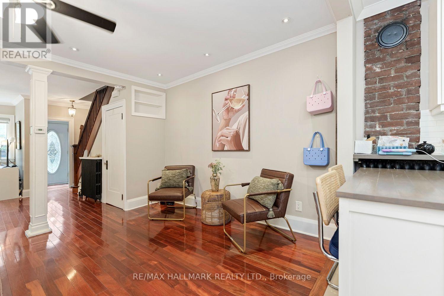 141 Humbercrest Boulevard, Toronto, Ontario  M6S 4L4 - Photo 25 - W13751184