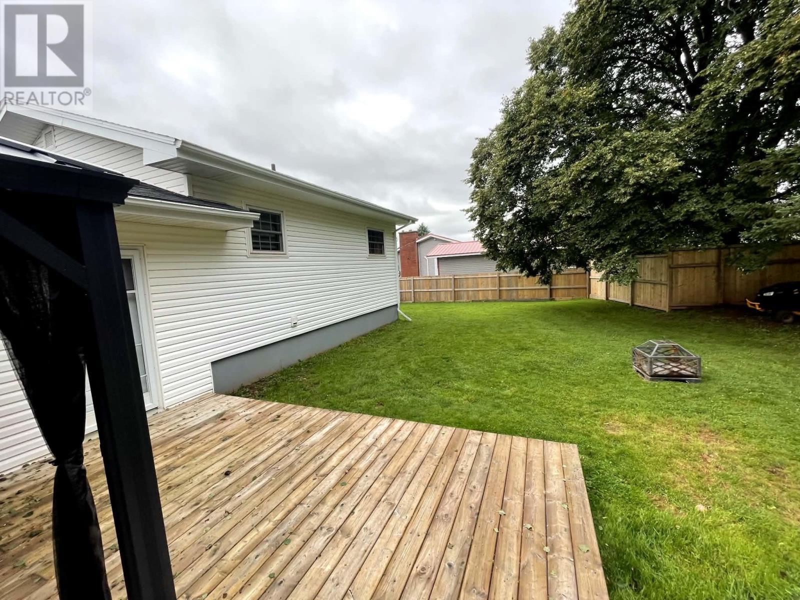 32 Darby Drive, Summerside, Prince Edward Island  C1N 4V5 - Photo 11 - 202622601