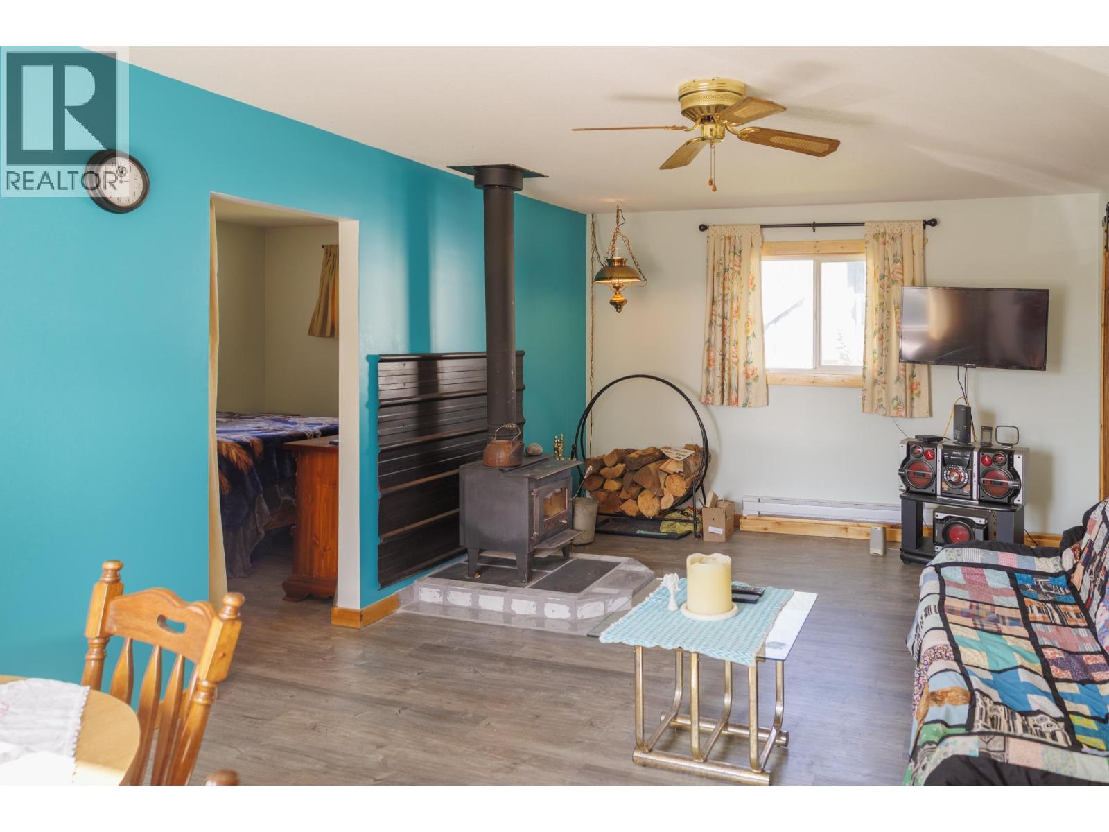 861 2nd Avenue, Mcbride, British Columbia  V0J 2E0 - Photo 4 - R3044175