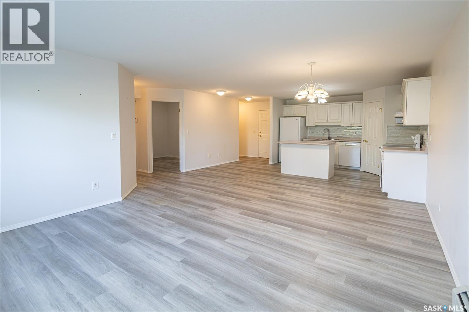 104 934 Heritage View, Saskatoon, Saskatchewan  S7H 5R9 - Photo 8 - SK047734