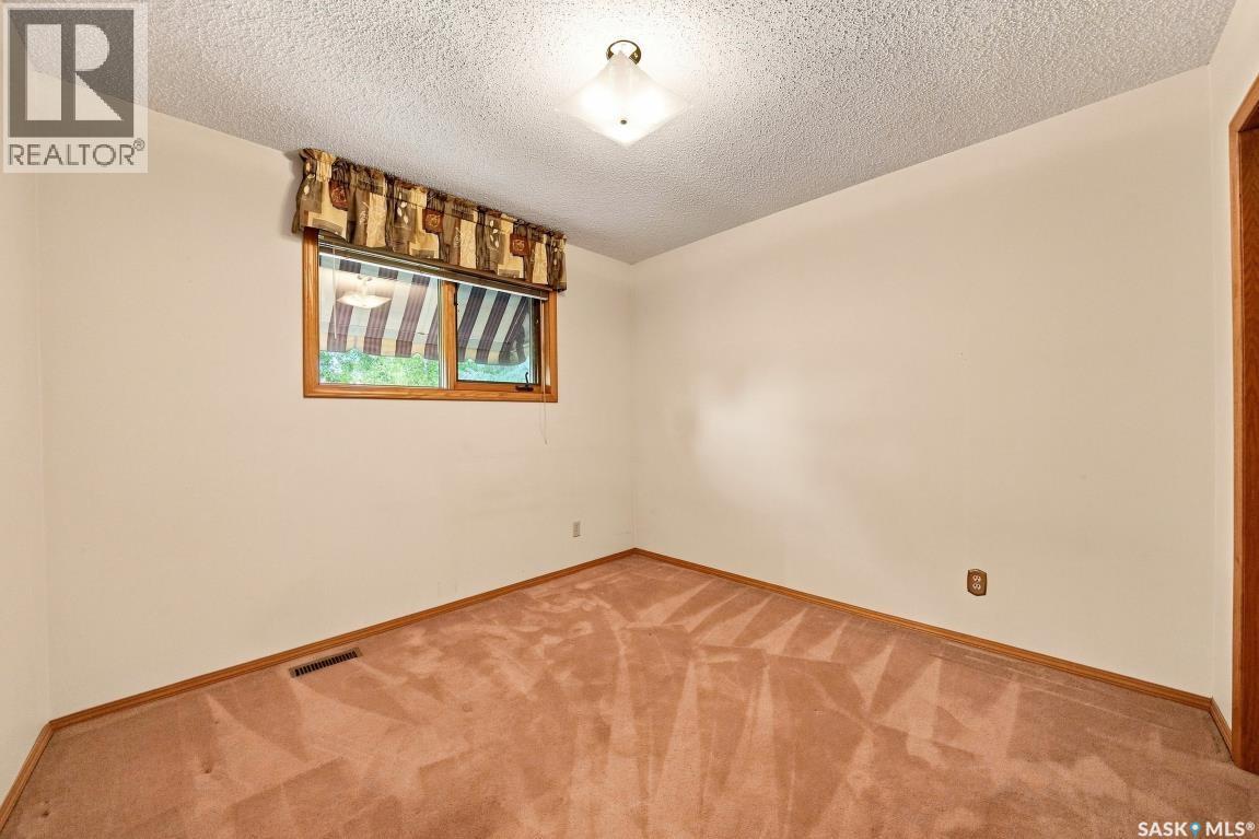 333 Reid Road, Saskatoon, Saskatchewan  S7N 3J8 - Photo 34 - SK047707
