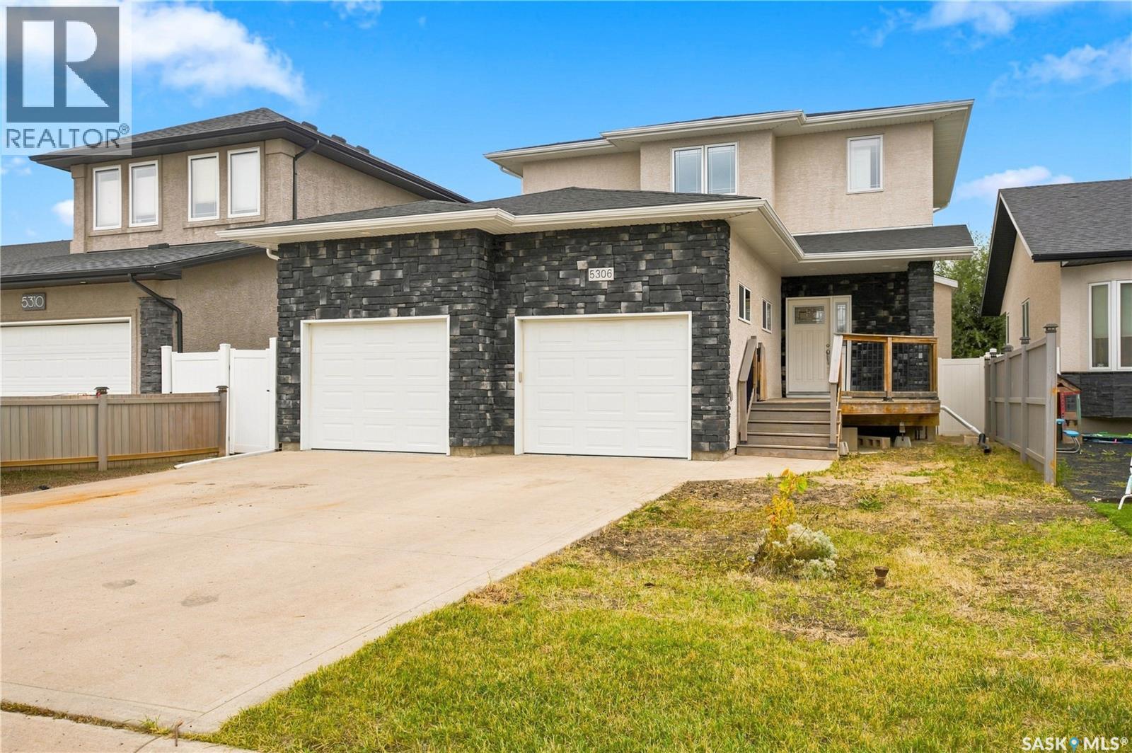 5306 Watson Way, Regina, Saskatchewan  S4X 4P4 - Photo 2 - SK047550