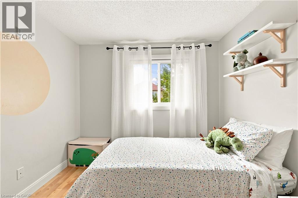 711 New Hampshire Street, Waterloo, Ontario  N2K 4L9 - Photo 23 - 40860043