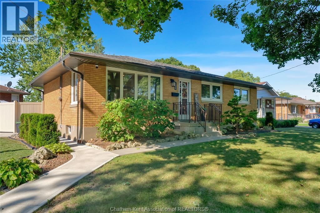 160 John Street, Chatham, Ontario  N7M 5C1 - Photo 3 - 26021653