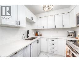 225 HARVARD Place Unit# 402, waterloo, Ontario