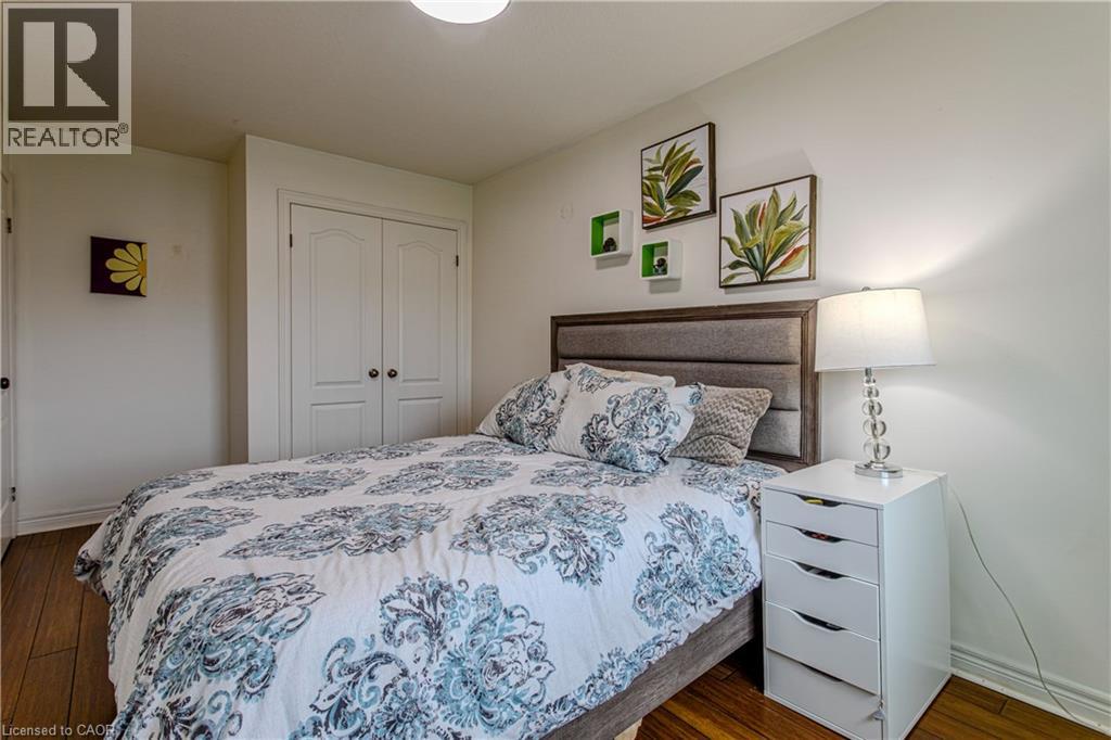 49 Marina Point Crescent, Hamilton, Ontario  L8E 0E4 - Photo 22 - 40861182