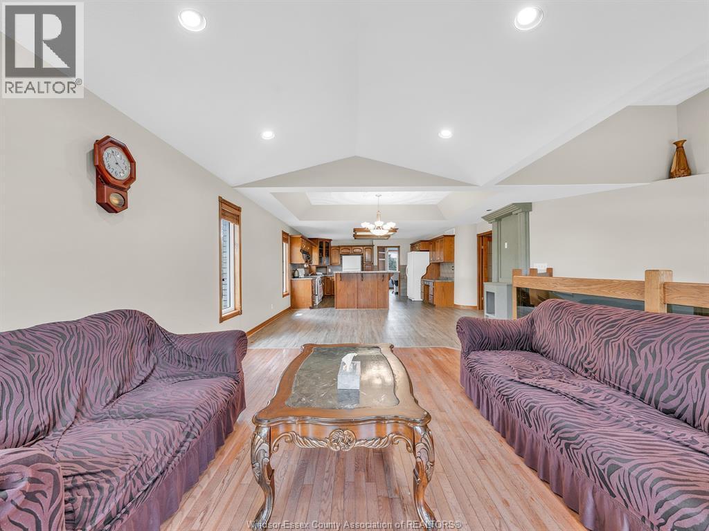 43 Sandy Lake Drive, Leamington, Ontario  N8H 5K4 - Photo 22 - 26021804