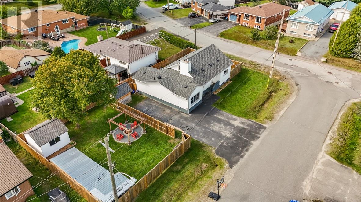3167 Marie Avenue, Val Caron, Ontario  P3N 1B8 - Photo 33 - 2130160