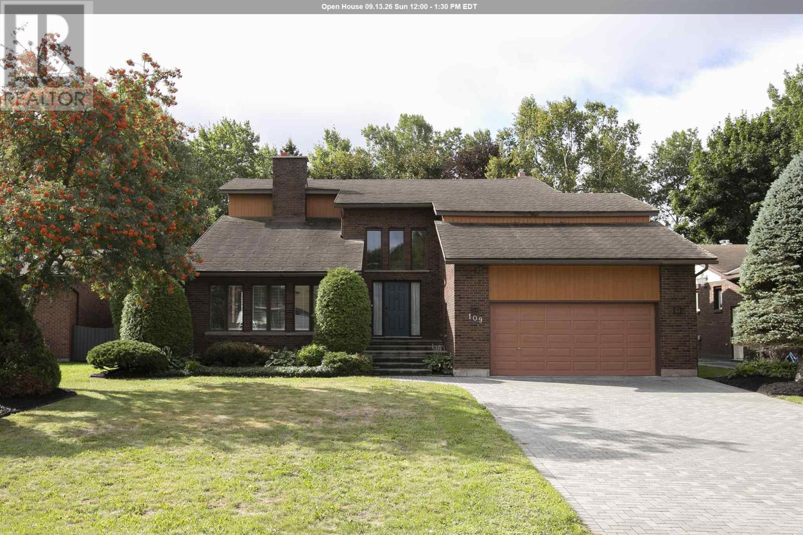 109 Greenview Ln, Sault Ste. Marie, Ontario  P6A 1L1 - Photo 1 - SM262390