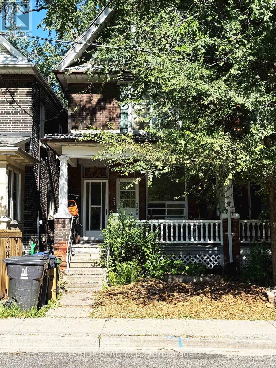 MAIN FLOOR - 383 LANSDOWNE AVENUE, Toronto, Ontario