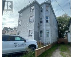427-429 Wellington ST E, Sault Ste. Marie, Ontario