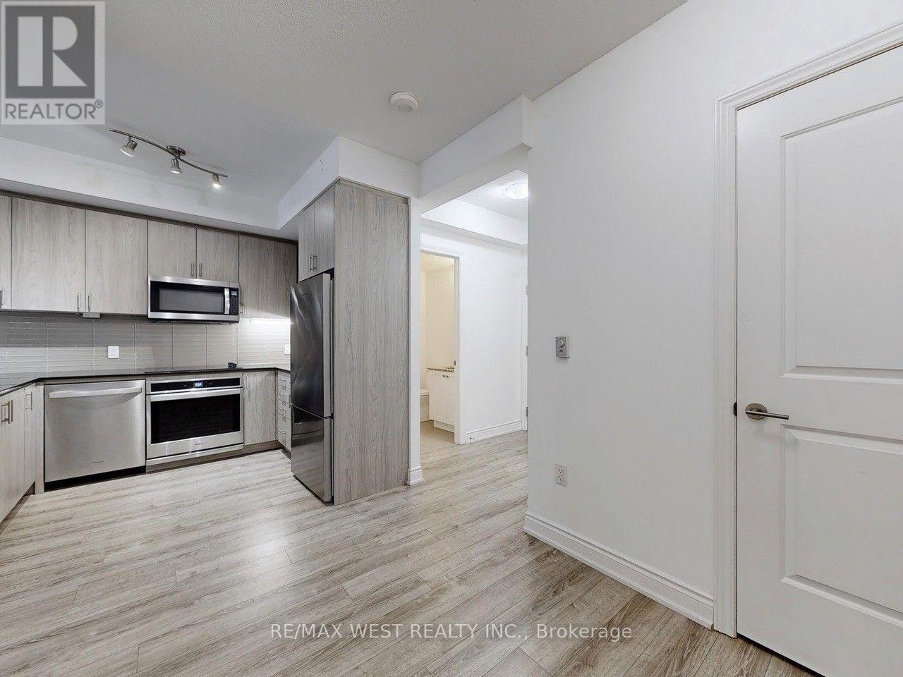 301 - 9618 Yonge Street, Richmond Hill, Ontario L4C 0X5 - Photo 23 - N13143152