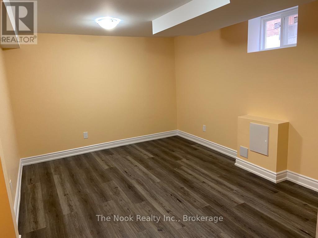 101 Glenabbey Drive, Clarington, Ontario  L1E 2B6 - Photo 7 - E13753506
