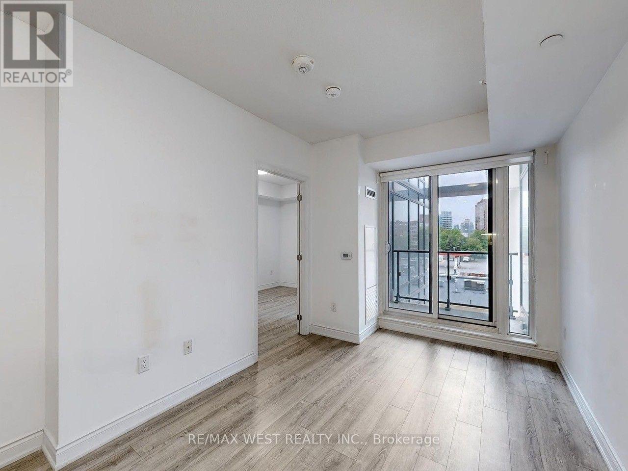301 - 9618 Yonge Street, Richmond Hill, Ontario L4C 0X5 - Photo 9 - N13143152