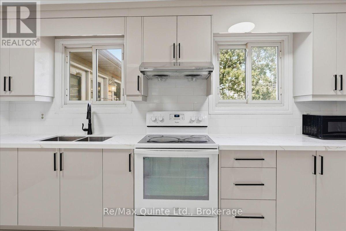 15 Robertson Lane, Belleville, Ontario  K8P 4C2 - Photo 14 - X13753172
