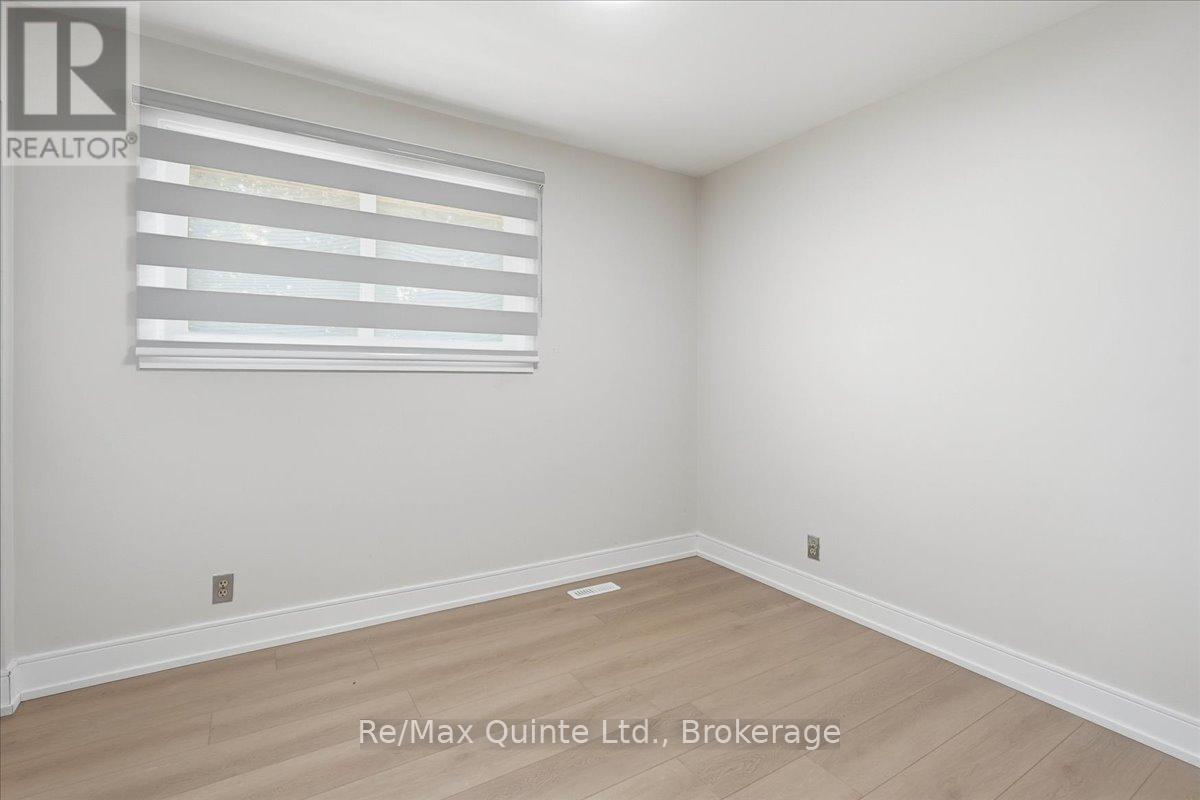 15 Robertson Lane, Belleville, Ontario  K8P 4C2 - Photo 17 - X13753172