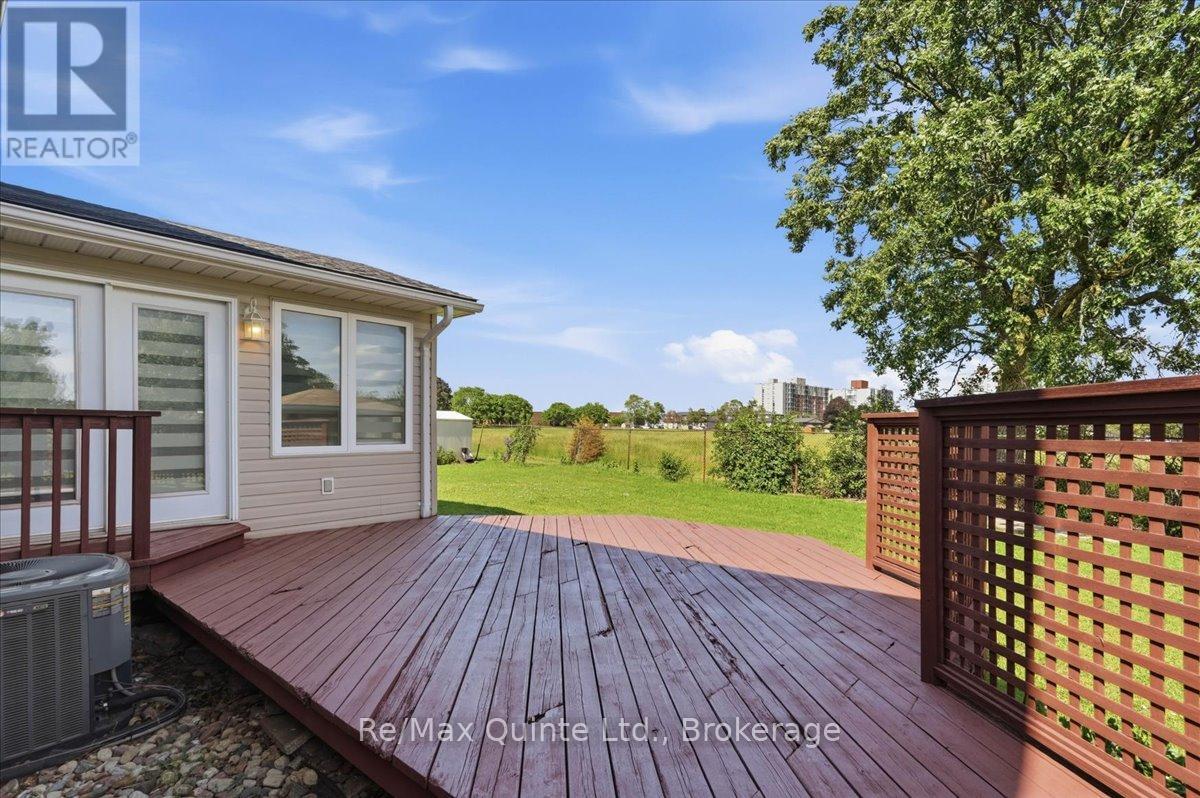 15 Robertson Lane, Belleville, Ontario  K8P 4C2 - Photo 37 - X13753172