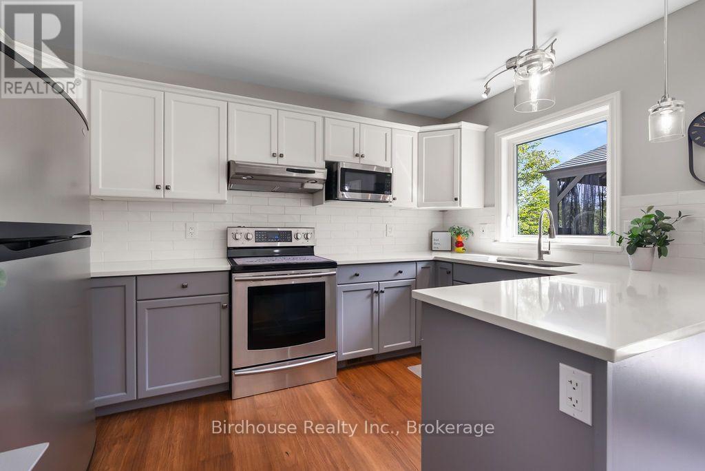 1022 Mulberry Lane, Minden Hills, Ontario  K0M 2L1 - Photo 11 - X13753416