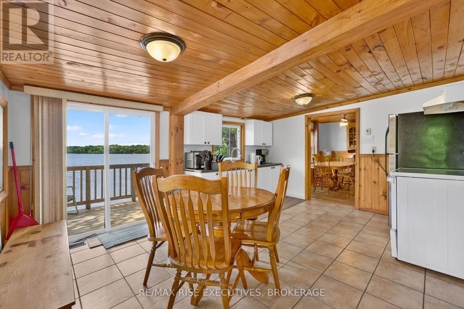 90 East Shore Lane, Frontenac, Ontario  K0H 2V0 - Photo 3 - X13753034