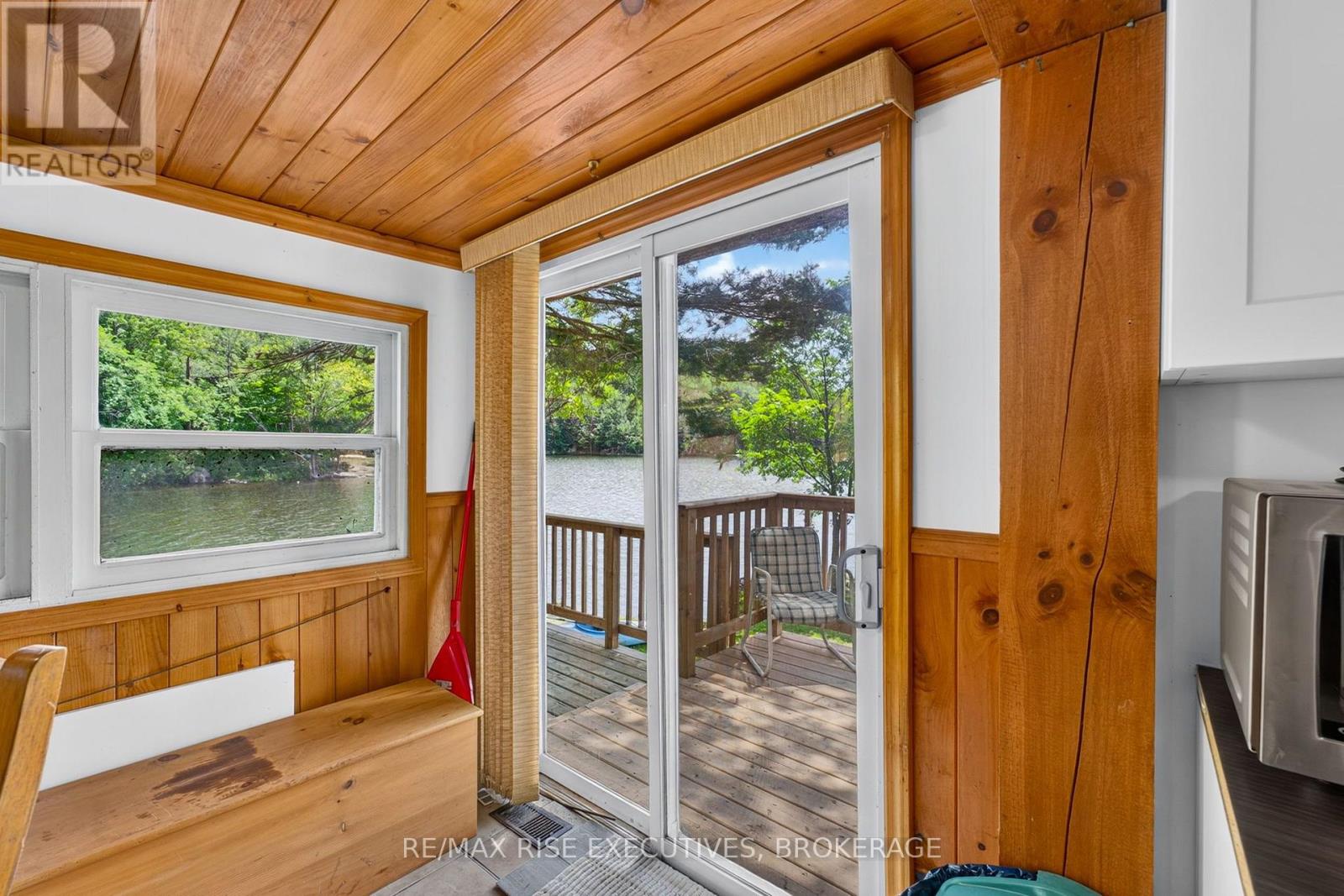 90 East Shore Lane, Frontenac, Ontario  K0H 2V0 - Photo 9 - X13753034