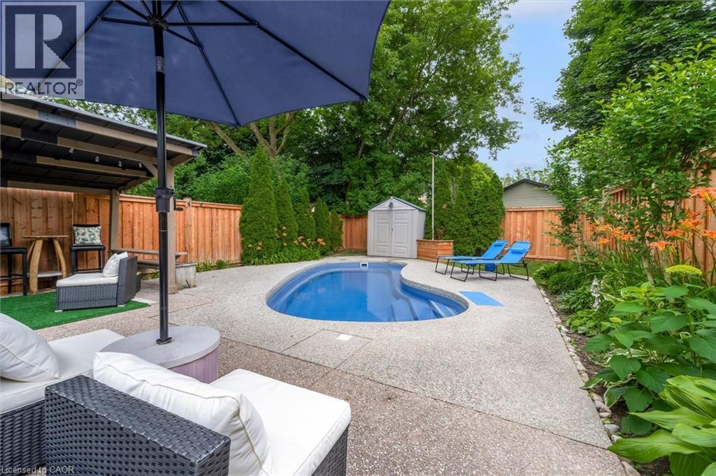 12 WOODS End, Brantford, Ontario