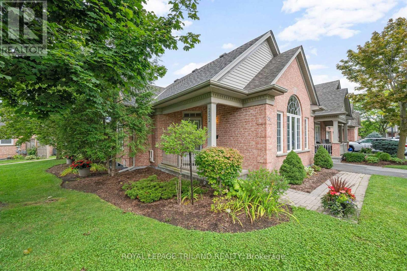 252 - 2025 Meadowgate Boulevard, London South, Ontario  N6M 1K9 - Photo 5 - X13753026