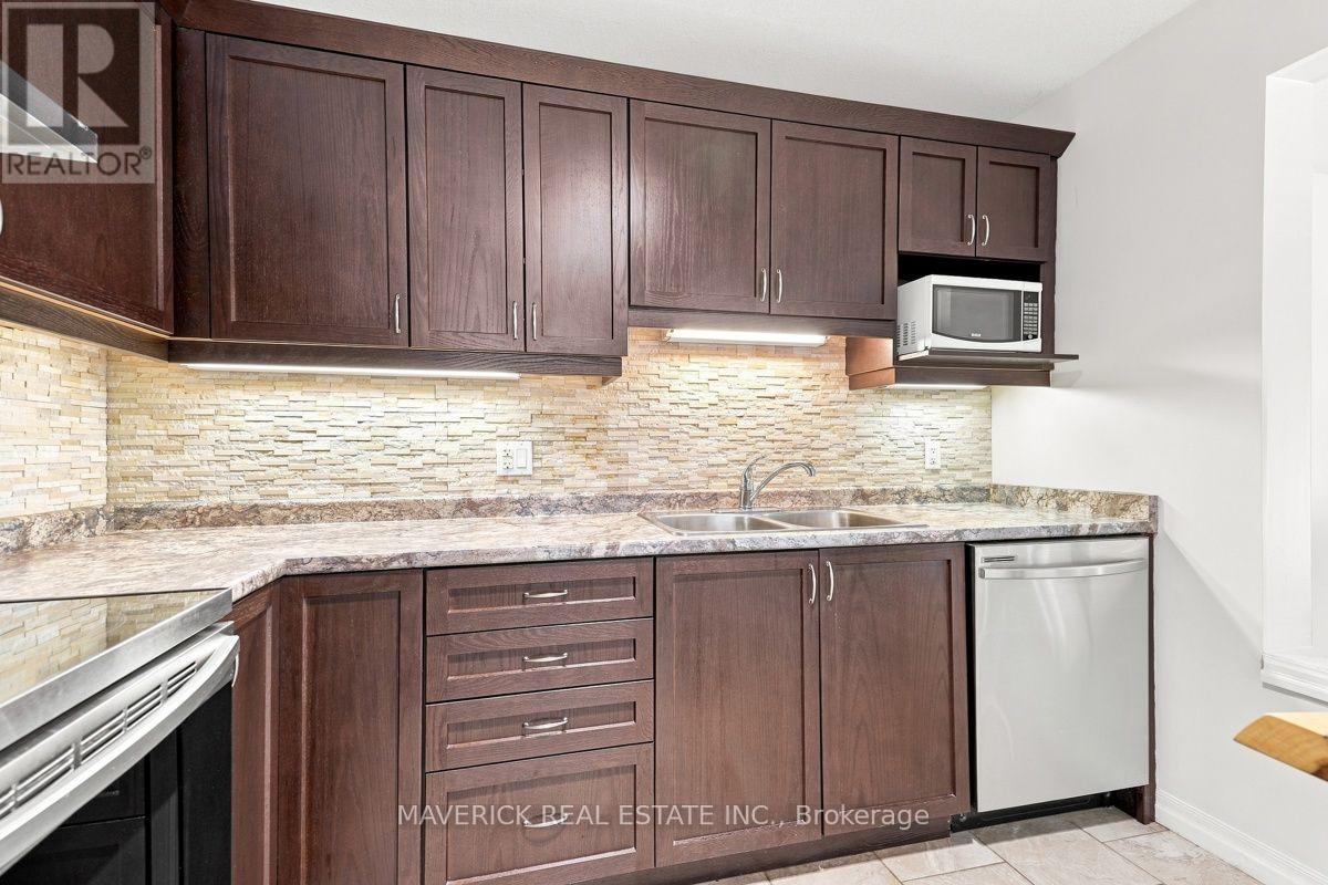 3 Leesboro Trail, Thames Centre, Ontario  N0M 2P0 - Photo 10 - X13753046