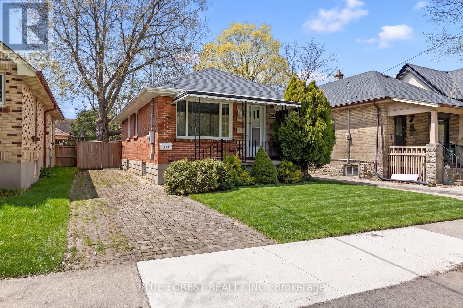 581 Hale Street, London East, Ontario  N5W 1H7 - Photo 1 - X13753072