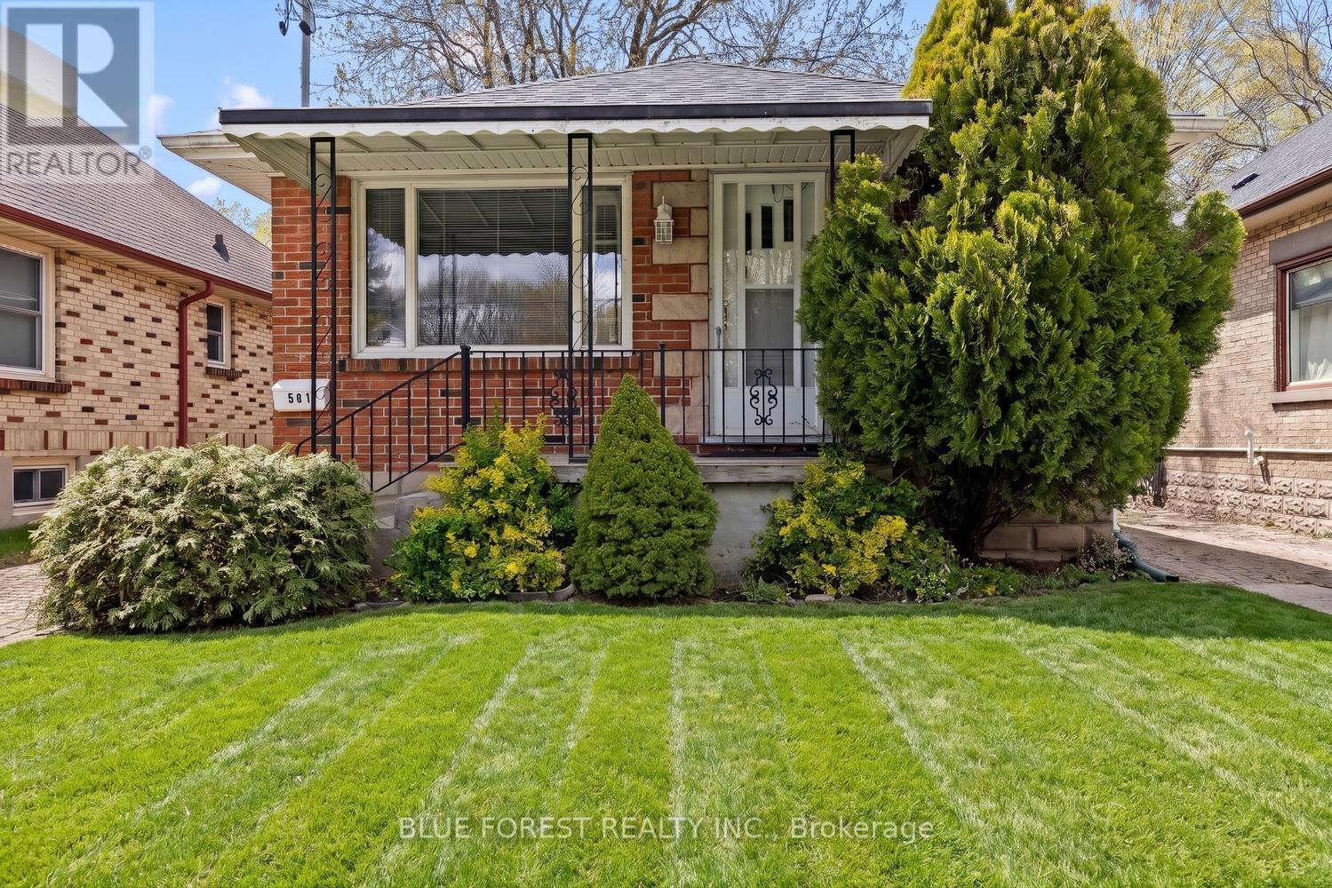 581 Hale Street, London East, Ontario  N5W 1H7 - Photo 2 - X13753072