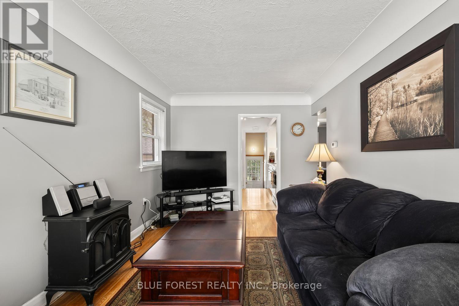 581 Hale Street, London East, Ontario  N5W 1H7 - Photo 6 - X13753072