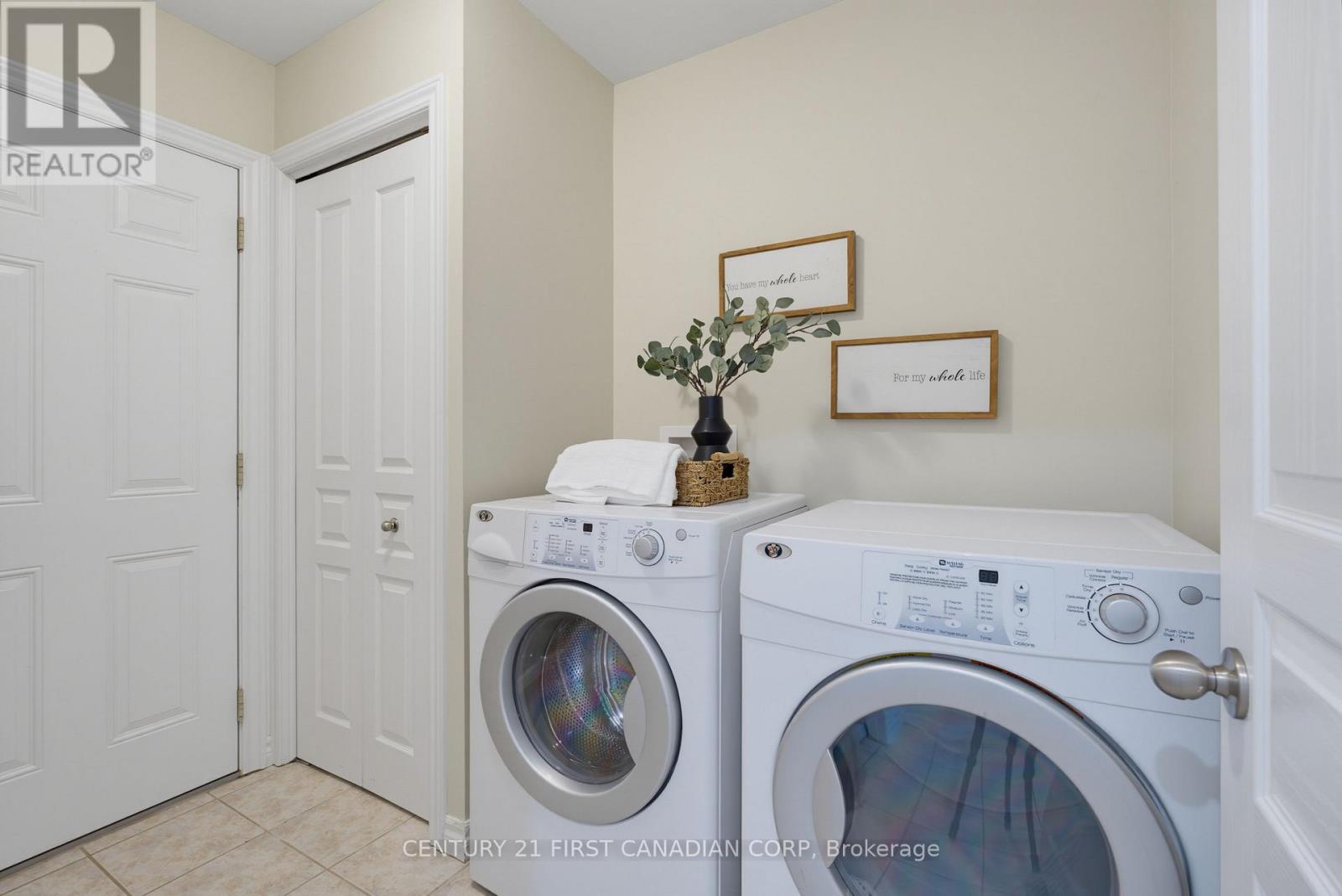 1748 Ennismore Crescent, London North, Ontario  N6G 5N2 - Photo 19 - X13753128