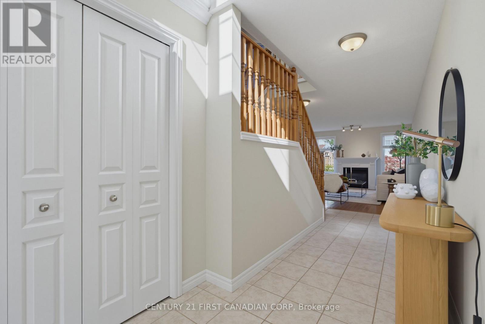 1748 Ennismore Crescent, London North, Ontario  N6G 5N2 - Photo 3 - X13753128