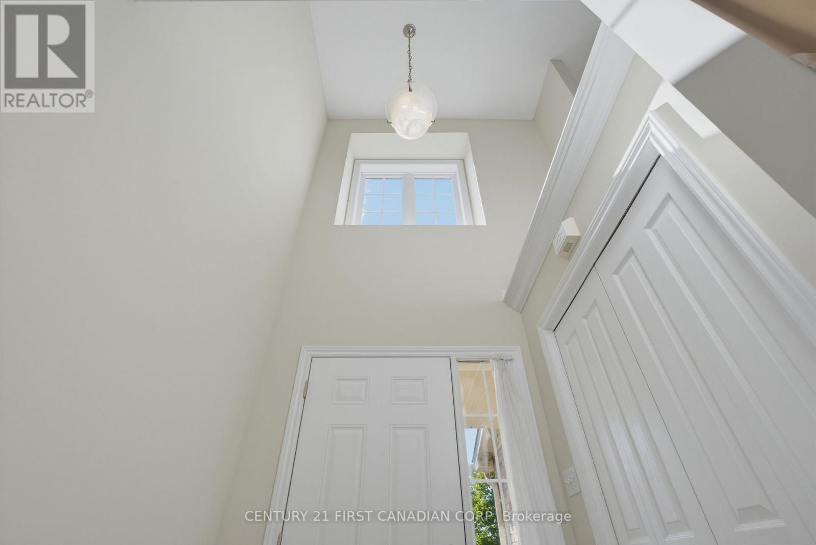 1748 Ennismore Crescent, London North, Ontario  N6G 5N2 - Photo 5 - X13753128