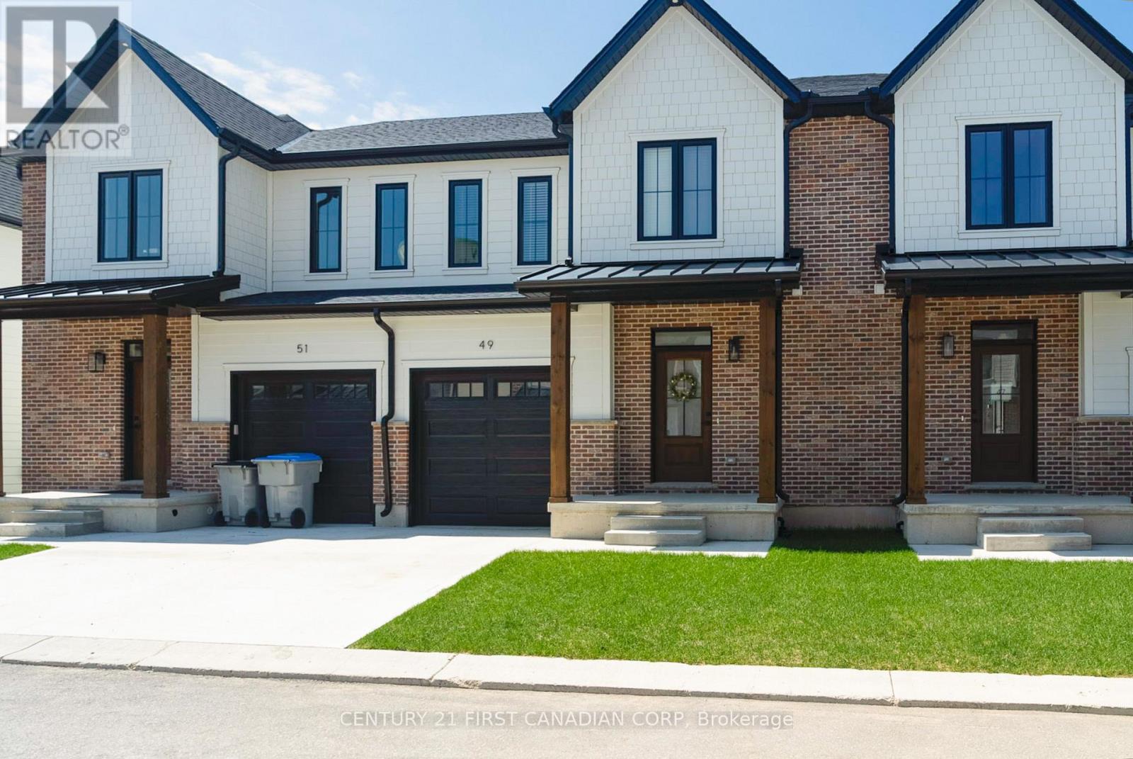 10 (15) - 147 Scotts Drive, Lucan Biddulph, Ontario  N0M 2J0 - Photo 3 - X13753278
