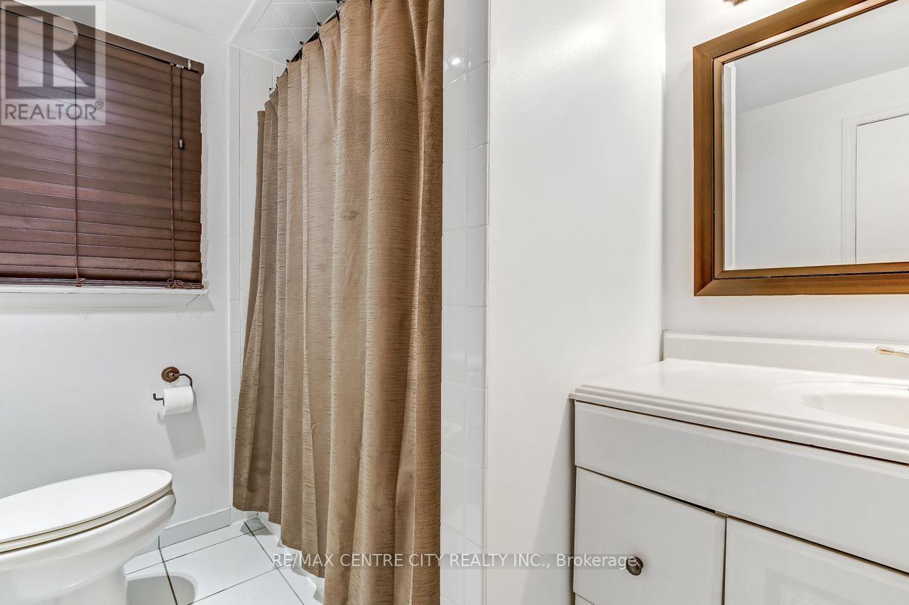 10 Runnymede Crescent, London North, Ontario  N6G 1Z8 - Photo 17 - X13753398